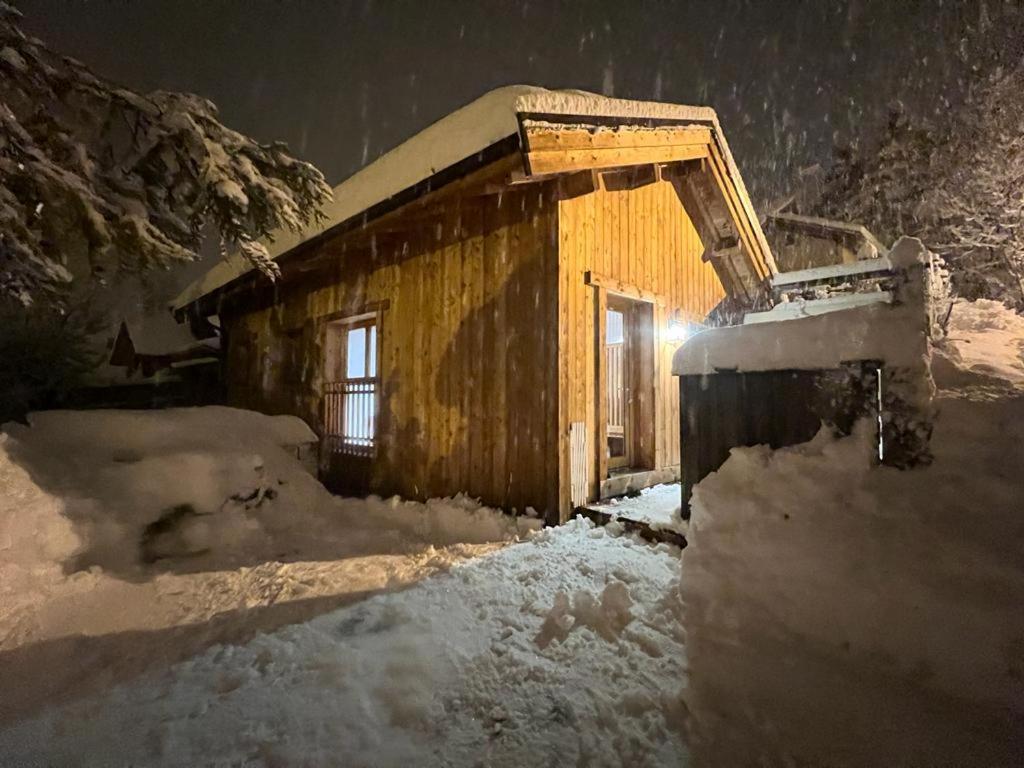 Petit Chalet Montagne Бриансон Экстерьер фото